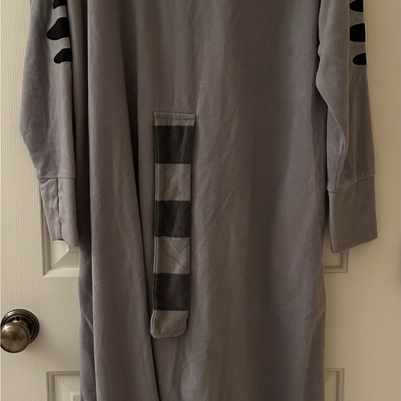 Great Condition Big Bang Theory Cat/Kitty Kigurumi Pajamas/Onesie (One Size) - Picture 3 of 10